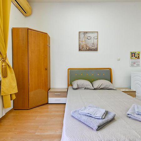 Cozy Apartment In Central 소피아 외부 사진