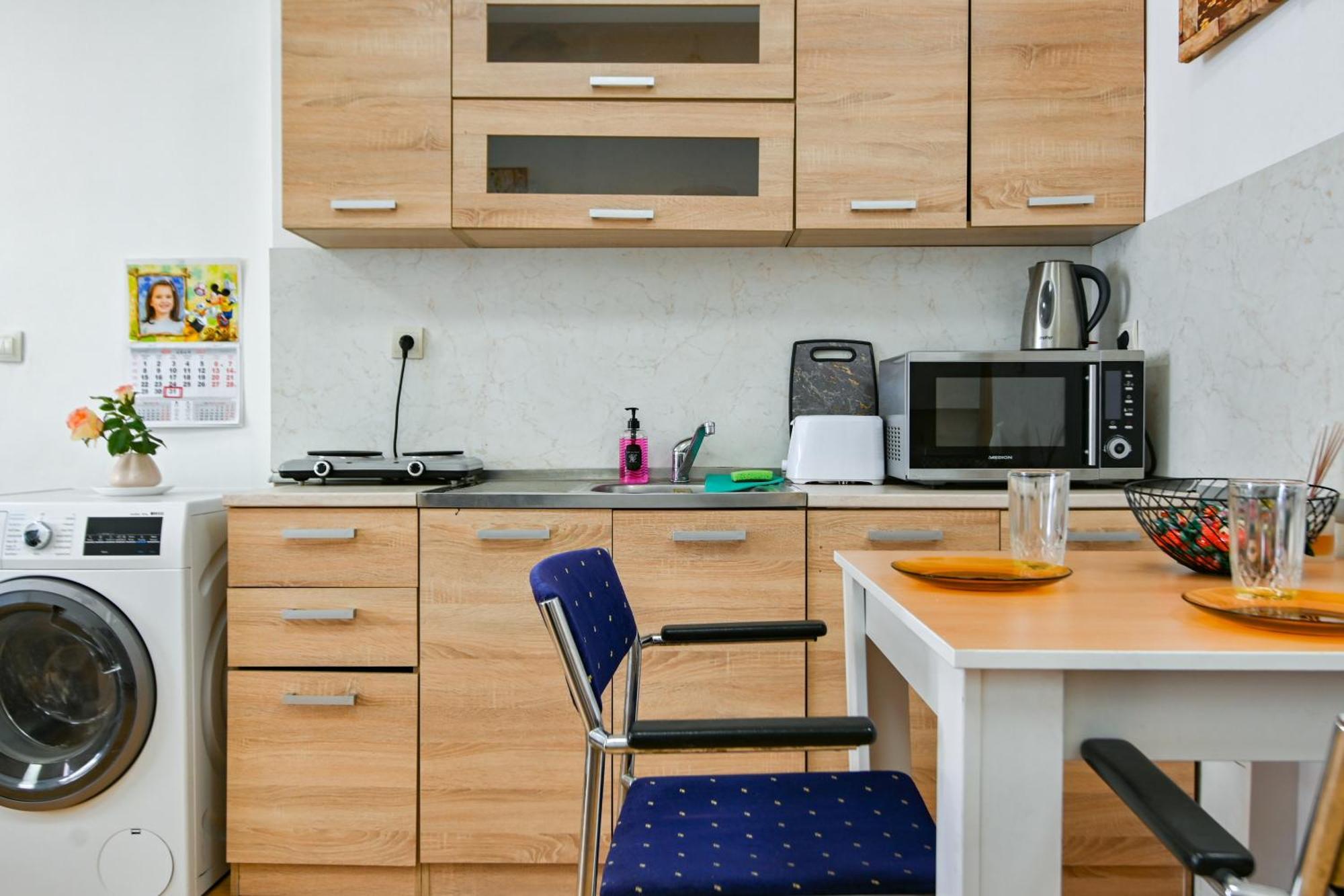 Cozy Apartment In Central 소피아 외부 사진